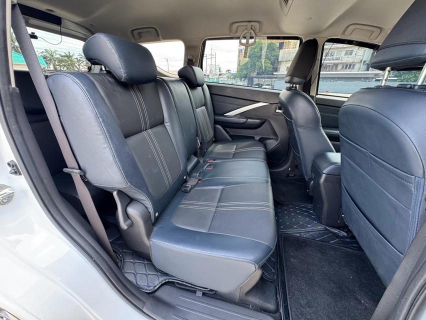 Mitsubishi Xpender 1.5 Cross AT สีขาว รูปที่ 9