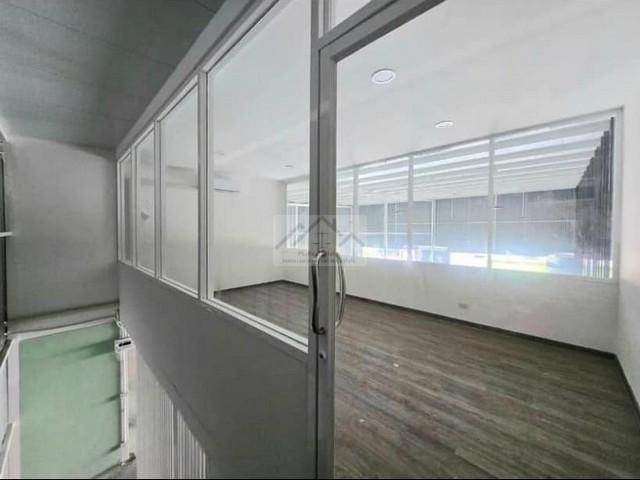 ให้เช่าโกดังพร้อมออฟฟิศ 117 ตรม. ย่านอ่อนนุช ศรีนครินทร์พัฒนาการตัดใหม่ ลาดกระบัง ติดถนนอ่อนนุช 70 ใกล้MRTศรีนุช จดทะเบียนบริษัทได้ สามารถทำ cafe,stud 6