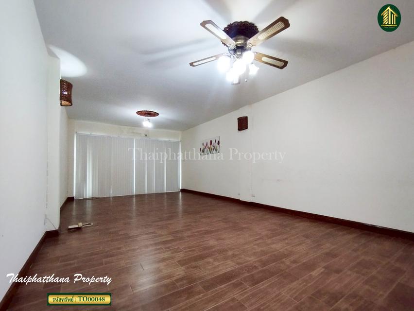 อาคารพาณิชย์ 2 คูหา 5 ชั้น สุขุมวิท 46 ซอยภูมิจิตร พระราม 4 7