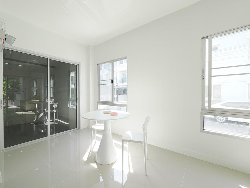 ขายทาวน์โฮม 3 ชั้น บ้านกลางเมือง 21.1 ตร.ว. 3นอน 3น้ำ [พระราม 9 - รามคำแหง] ขาย 3.48ล้าน 5