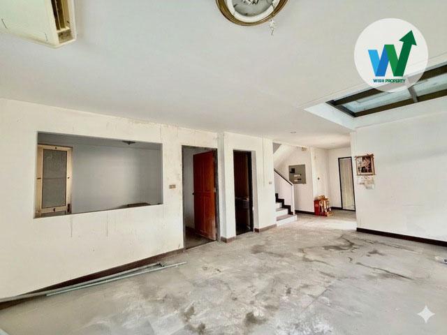 ขายทาวน์เฮาส์ ธนาซิตี้ บางนา 5