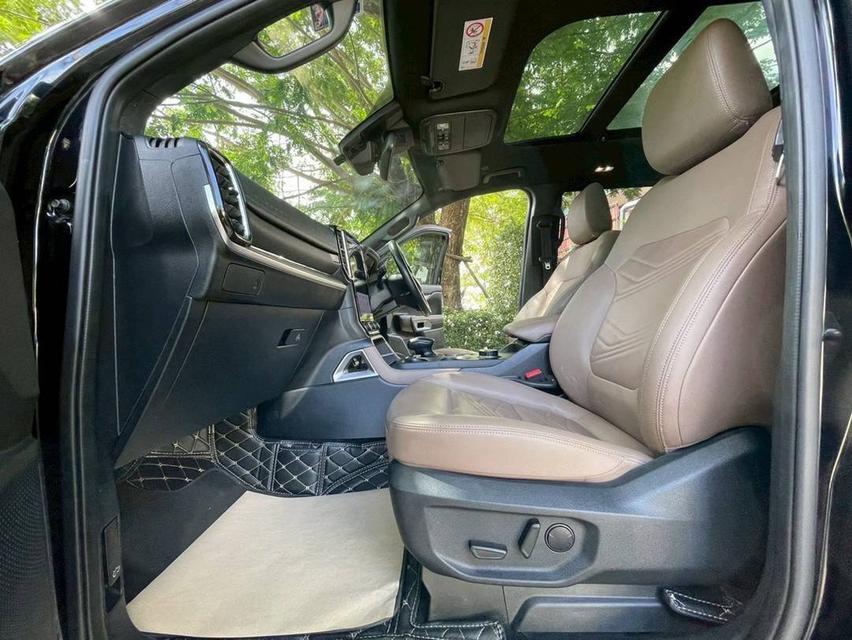 เจ้าของขายเอง FORD EVEREST 2.0 BI TURBO TITANIUM PLUS 4×4 TOP ปี22 สีดำ 16