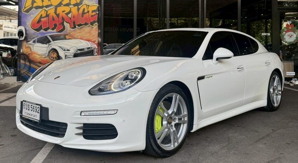 Porsche Panamera Hybrid