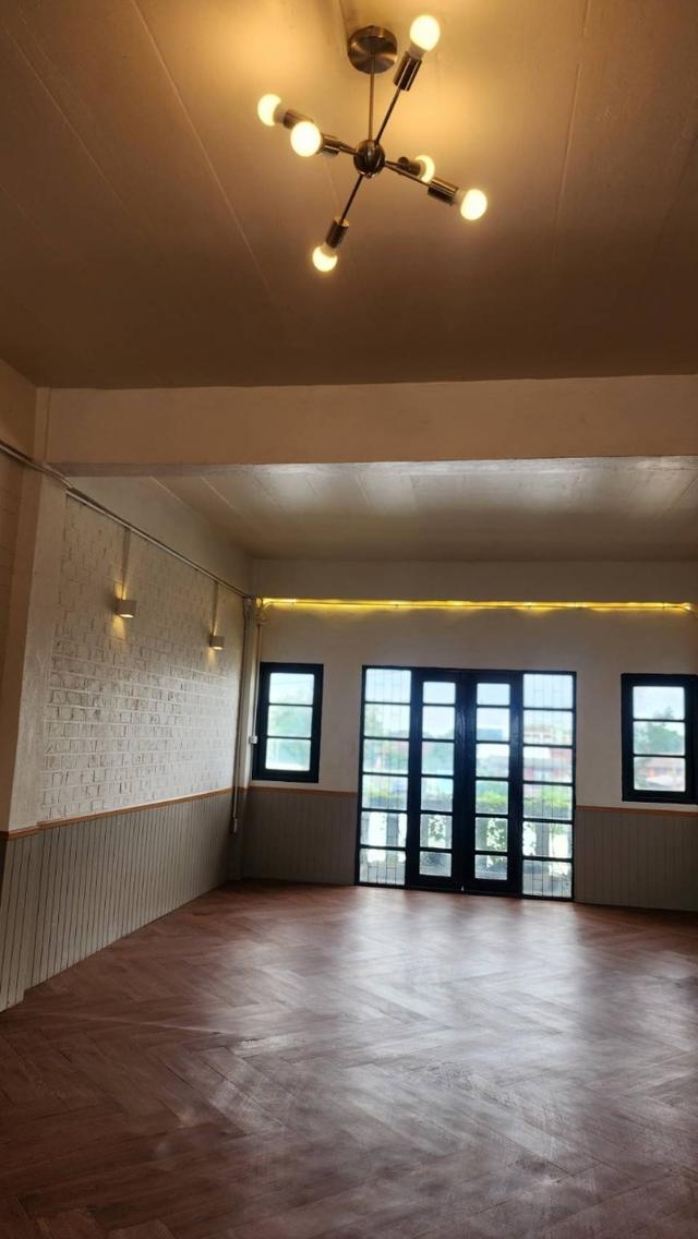 อาคารพาณิชย์ใกล้อำเภอลำลูกกา 8