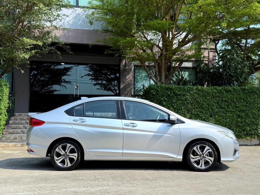 2016 HONDA CITY 1.5 SV รถมือเดียว วิ่งน้อยเพียง 8X,XXX กม รถเข้าศูนย์ทุกระยะ ไม่เคยมีอุบัติเหตุครับ 2