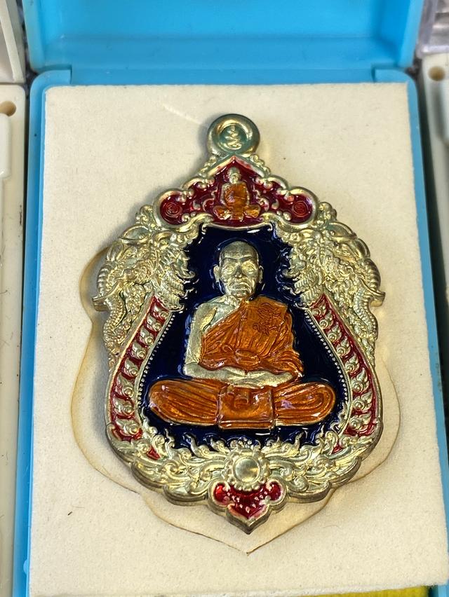 หลวงพ่อพัฒน์ หลวงปู่ทวด หลวงพ่อทอง