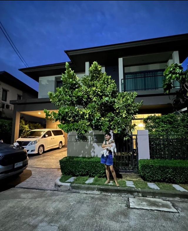 หมู่บ้านบางกอกบลูเลอวาร์ดแจ้งวัฒนะ2 5