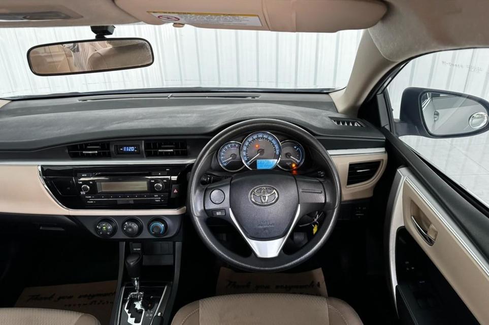 Toyota Altis 1.8E เบนซิน เกียร์ออโต้  ปี2014 16