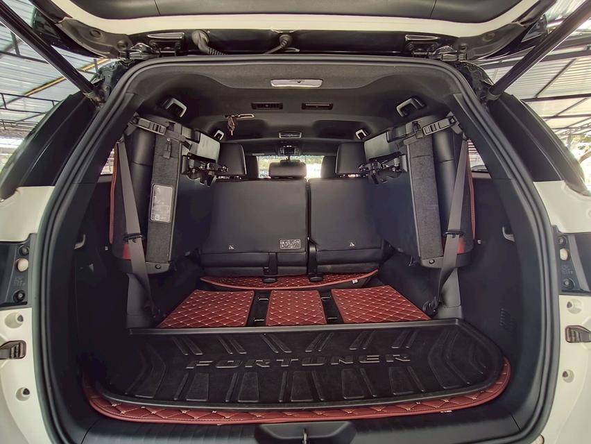 ➡️TOYOTA LEGENDER 2.4 V 2 WD เกียร์ออโต้ ปี 2020 (ไม่ขายป้ายทะเบียน) ⭕️ไมล์ 81,400 KM 💲1,050,000 ➡️ จัดไฟแนนซ์ถึงบ้าน-ที่่ทำงาน  รับซื้อขาย รถยนต์มือ รูปที่ 16