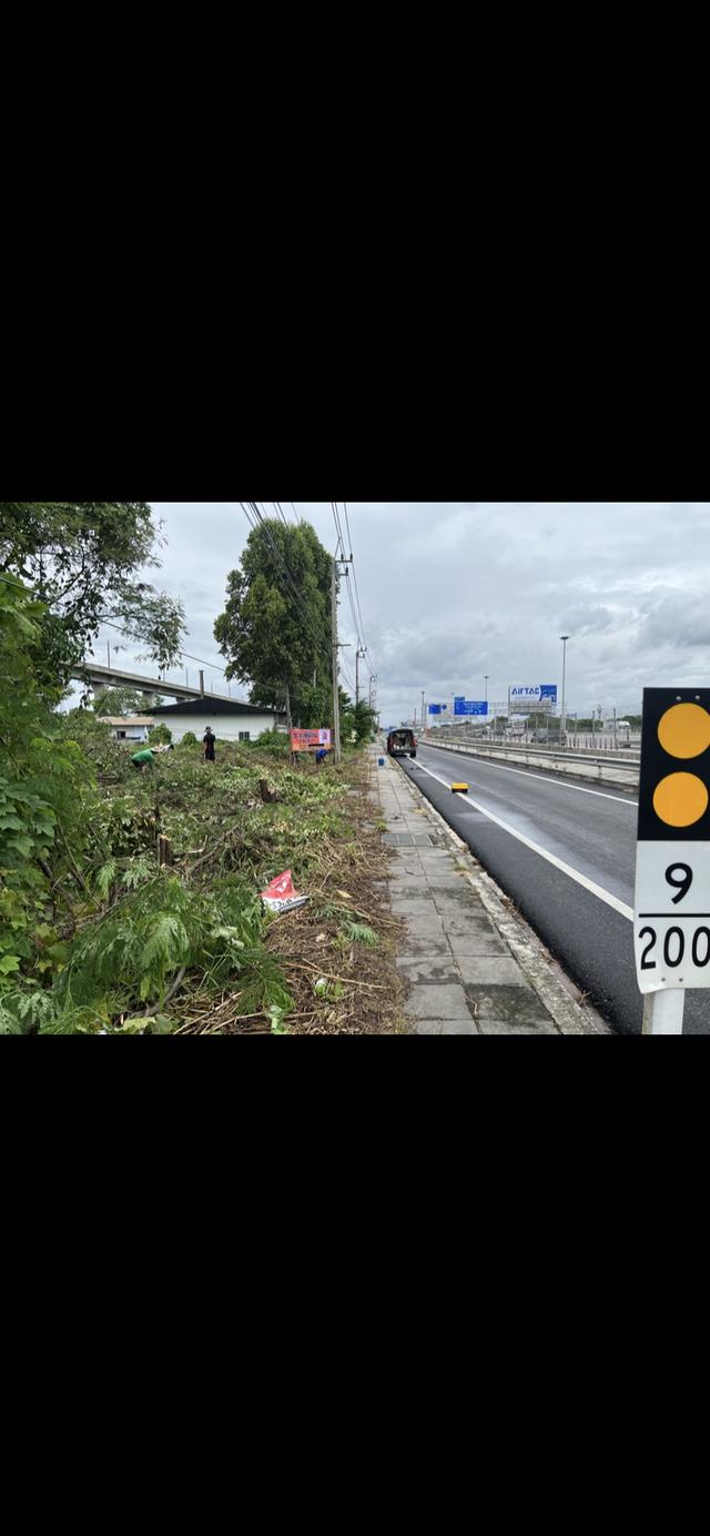 ที่ดินเลียบคู่ขนานมอเตอร์เวย์ขาเข้า 5