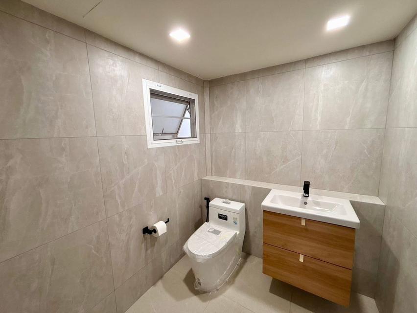 ขายอคอนโดบ้านสวนธน รัชดา ขนาด 77 ตรม. ราคา 3.85 ล้าน 4
