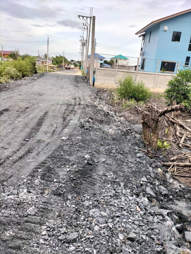 หินคลุก หินผุ ลูกรัง รูปที่ 6