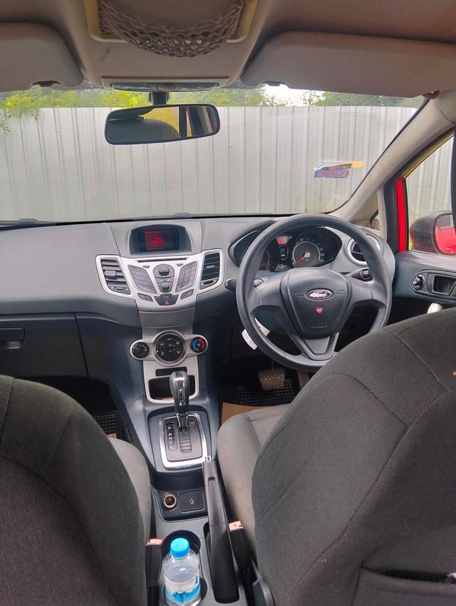 Ford fiesta. ราคา90,000 รูปที่ 12