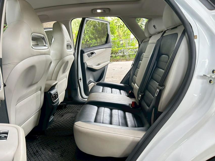 MG HS 1.5 Turbo X Sunroof AT ปี 2021  19