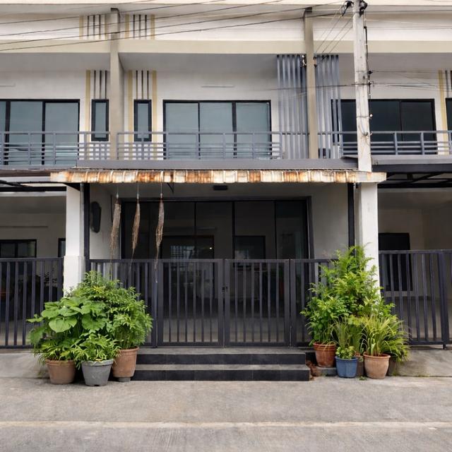 ขายทาวน์โฮมแจ้งวัฒนะ 14 — ทำเล "Double Access" เชื่อมต่อทั้งแจ้งวัฒนะและวิภาวดี-ดอนเมือง 1