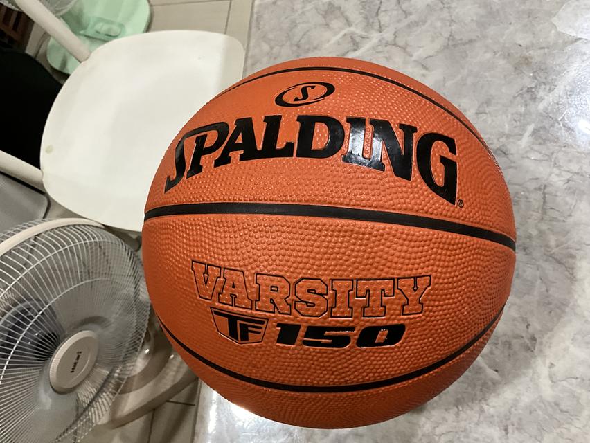 ลูกบาส Splading Varsity TF-150 Basketball – Size 7