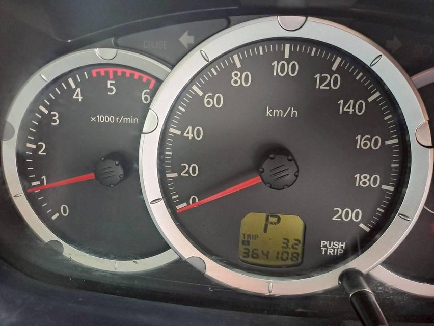 Mitsubishi Pajero Sport 2.5 GT 2WD ปี 2009 สีเทา รถมือเดียวออกห้างป้ายแดง 13