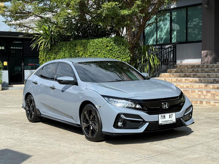 2022 HONDA CIVIC FK 1.5 TURBO รถมือเดียวออกปี 2022 แท้ รถวิ่งน้อยเพียง 4X,XXX กม สภาพป้ายแดงครับ