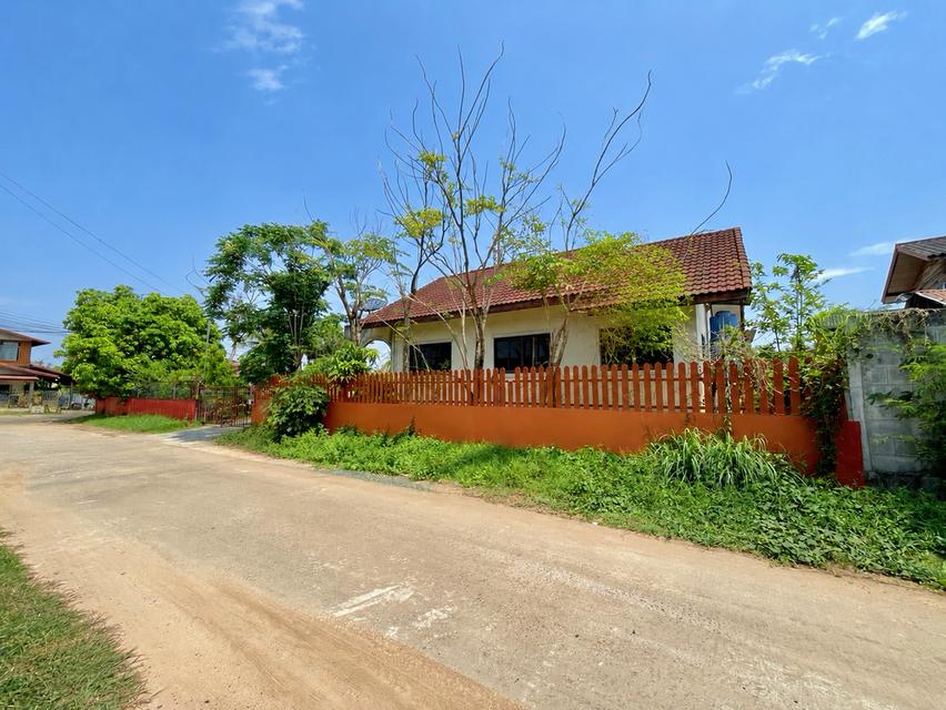 บ้านเดี่ยวอุดร พื้นที่กว้าง บ้านเลื่อม มี 2 หลังติดกัน 6 นอน 3 ห้องน้ำ 6
