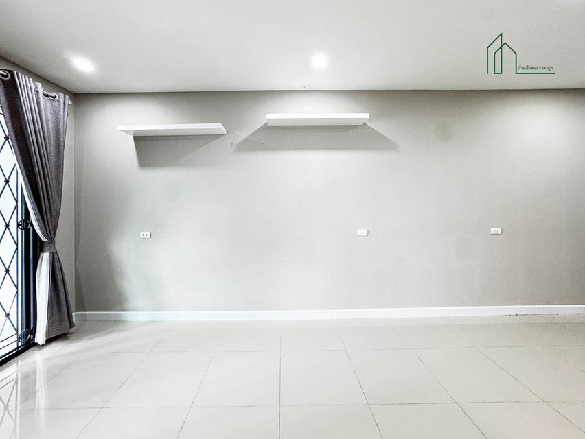 ทาวน์โฮม 3 ชั้น บ้านพาทิโอ วัชรพล – รามอินทรา  11