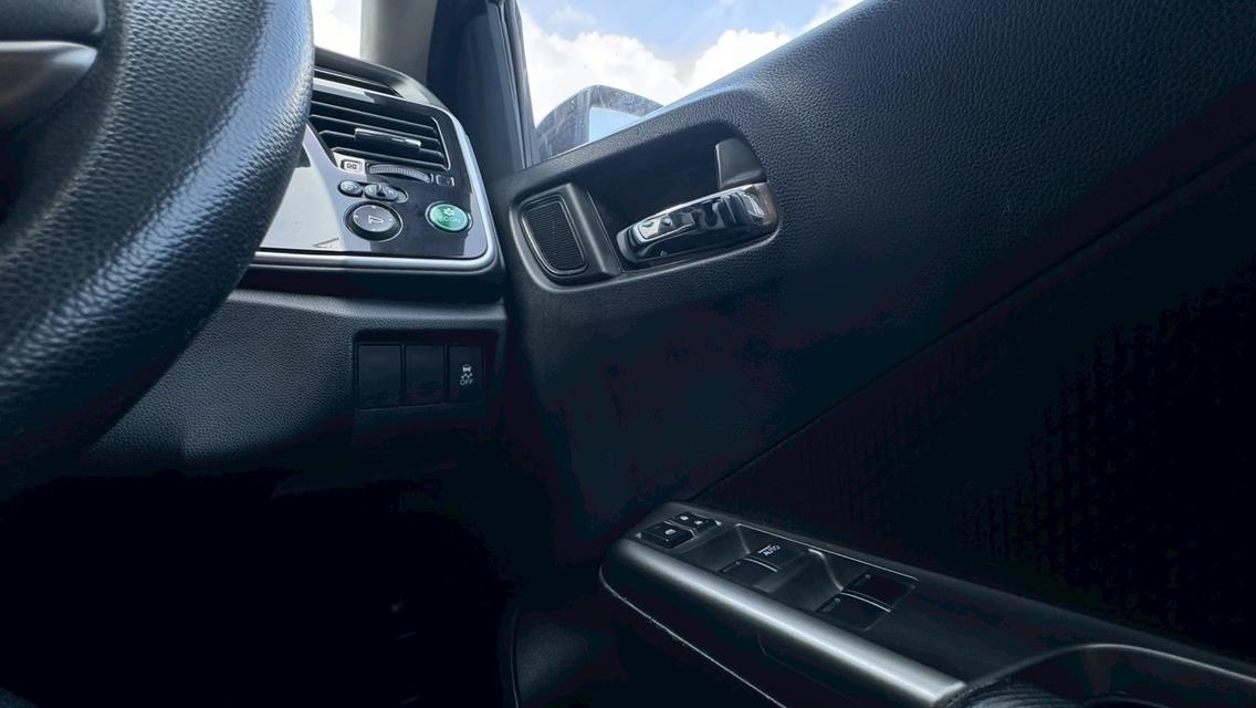 รหัสรถ TPV2512 🎊 Honda City 1.5 SV i-VTEC 🎊 2017 12