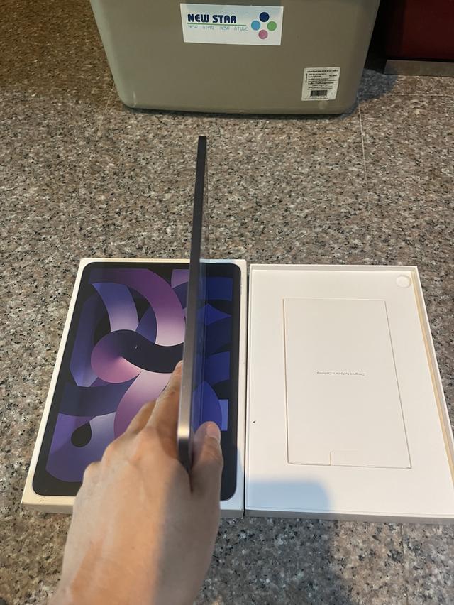 ขายiPadAir5 M1 สีPurple 256กิ๊กมีกล่องไร้รอยตกใช้งานดีใบเสร็จอยู่ครบๆถูกๆ