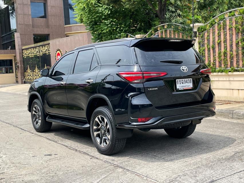 TOYOTA FORTUNER LEADER 2.4 G ปลายปี 2022 จดปี 2024 สภาพป้ายแดง 3