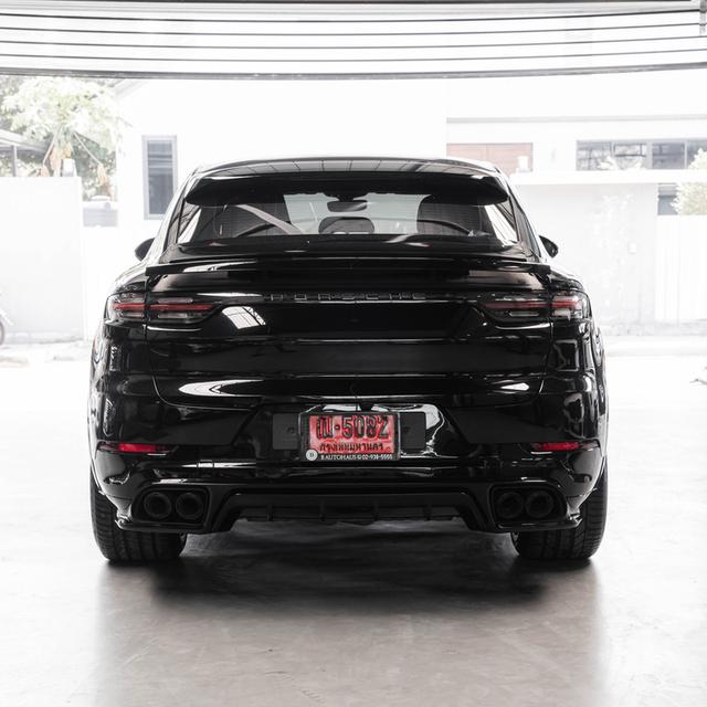 Cayenne Coupe Black 4