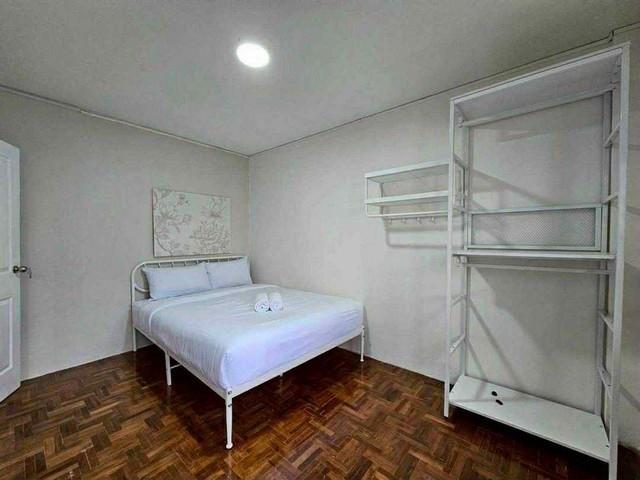 ให้เช่าบ้านทาวน์เฮ้าส์2ชั้น 45ตรว. 3นอน4น้ำ เดือนละ 49,000บ. เฟอร์ครบ หลังห้างเมญ่า ต.ช้างเผือก อ.เมือง เชียงใหม่ 5