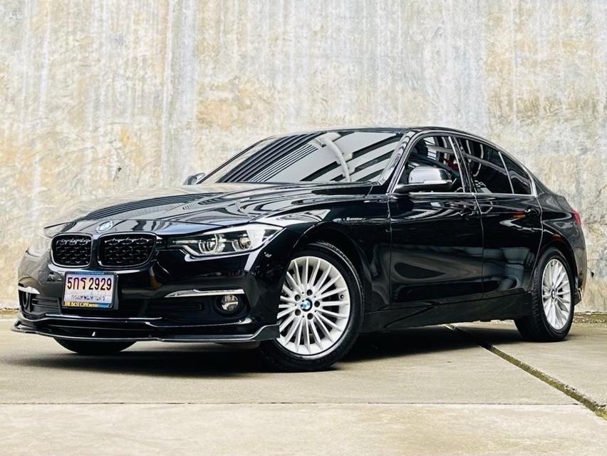 🎖️2018 BMW SERIES 3, 320d ICONIC โฉม F30🎖️ รหัส TBM2929 1