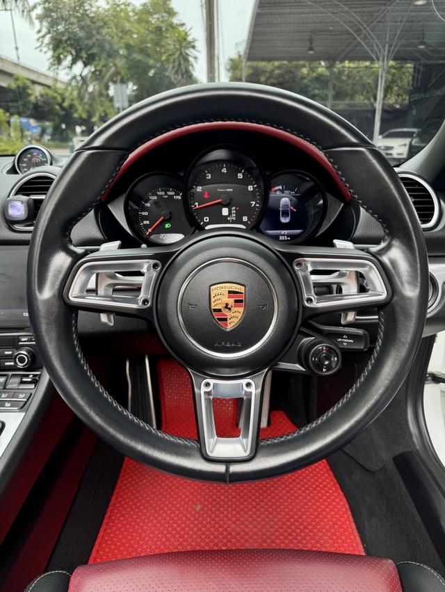 Porsche 718 Boxster