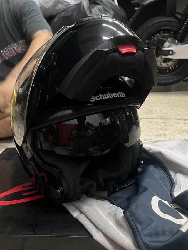 หมวกกันน็อค schuberth รุ่นc3 pro ขนาด54/55 ไซร้ S