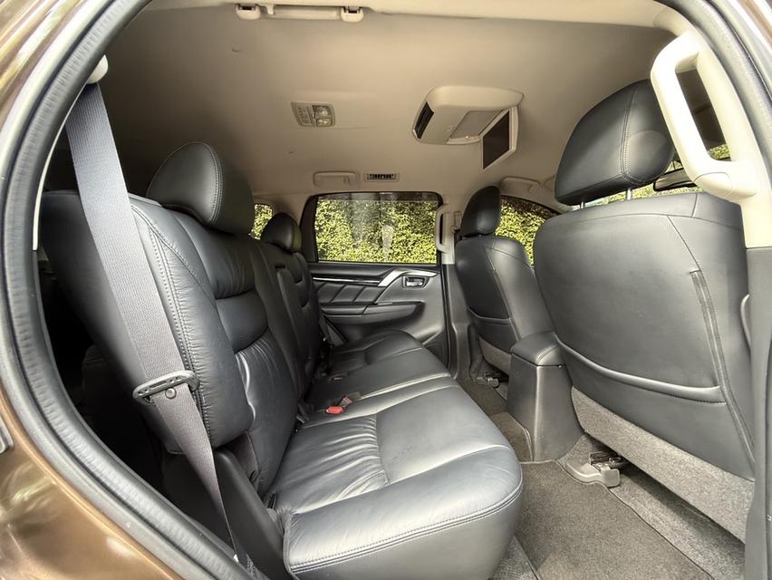 รหัสรถ AP1196 Pajero 2.4 GT Premium  NAVI 4WD  ปี2015 สีน้ำตาล ดีเซล  13