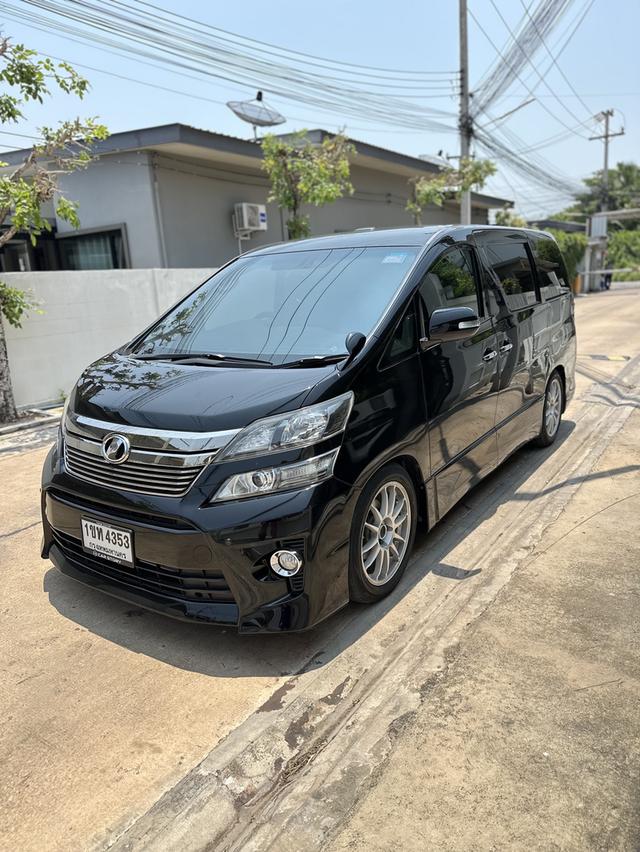 รถยนต์ Toyota Vellfire รูปที่ 2
