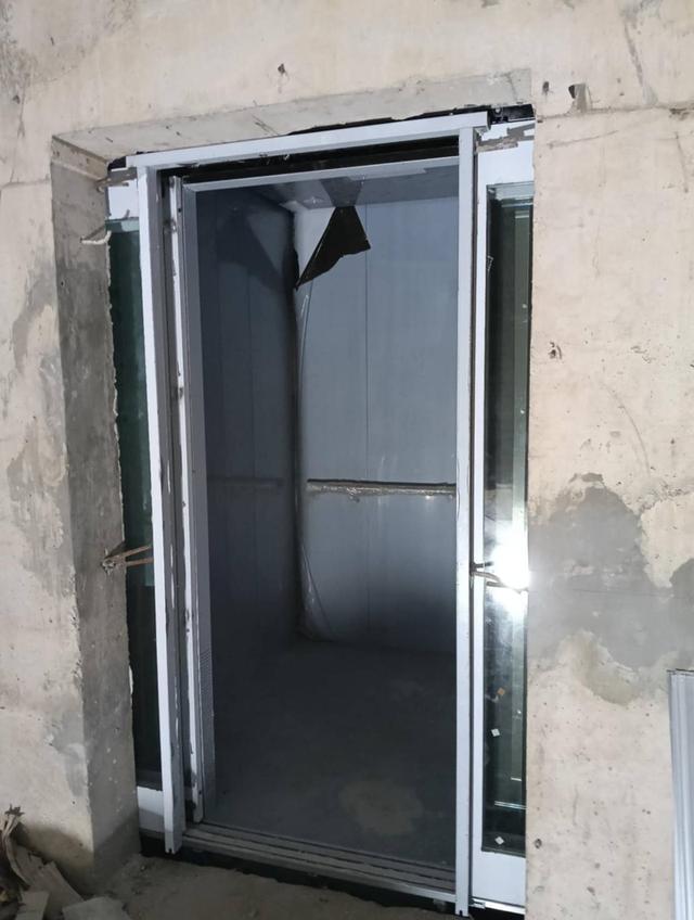 ยกระดับความสบายให้บ้านคุณ ด้วยลิฟต์บ้านดีไซน์ทันสมัย ปลอดภัย ประหยัดพื้นที่ โดยทีมช่างผู้เชี่ยวชาญ 5