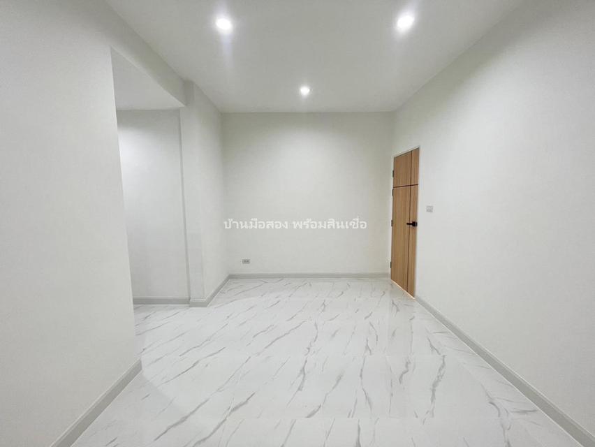 หมู่บ้านทหารกองหนุน พระยาสุเรนทร์ 28 17