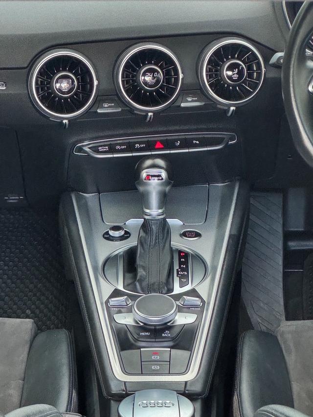 รหัสรถ AVA2211 🐠 Audi TT Coupe Final Icon Black ปี 2024 14