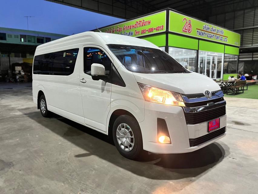 TOYOTA COMMUTER 2.8 MT ปี 2021 VIP 2