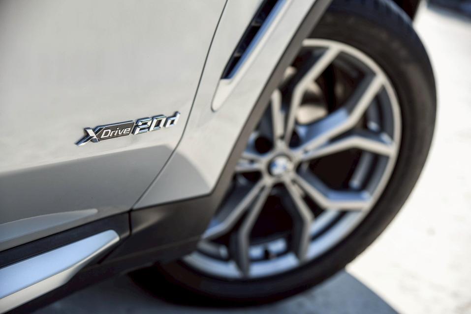 BMW X3 xDrive20d RHD F25 AT 2018 11