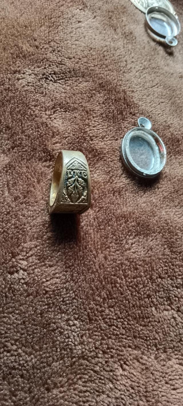 แหวนหลวงพ่อจรัญ ครบรอบ84ปี รูปที่ 4