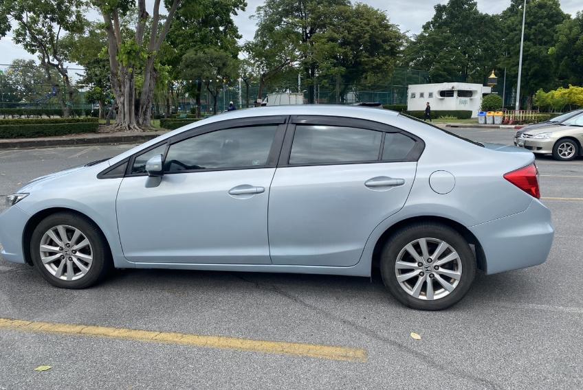 HONDA CIVIC 1.8E ปี2012 11
