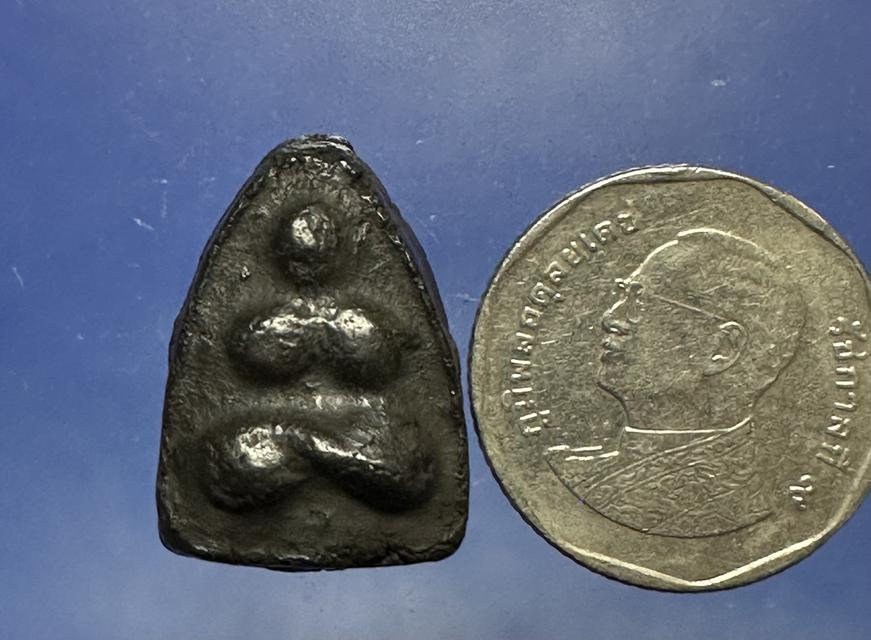 พระปิดตาเนื้อผง คลุกรักไม่ทราบที่ 7