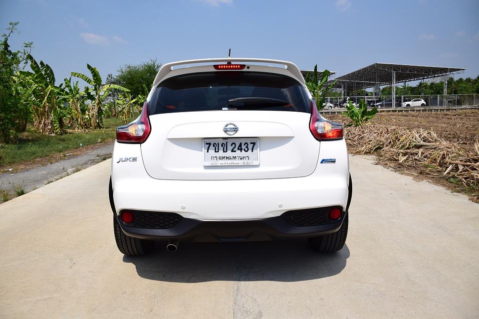 ขายเพียง 240000 บาท ปี15จด16 ฟรีดาวน์ ไมเนอร์เช้น นิสสัน JUKE 1.6ตัวท็อปออฟชั่นส์ เบาะหนังแท้ แอร์จอ พุตสต๊าท ช่วงล่างแน่นๆ โทร0957401229 ไอดีไล UTBP รูปที่ 16