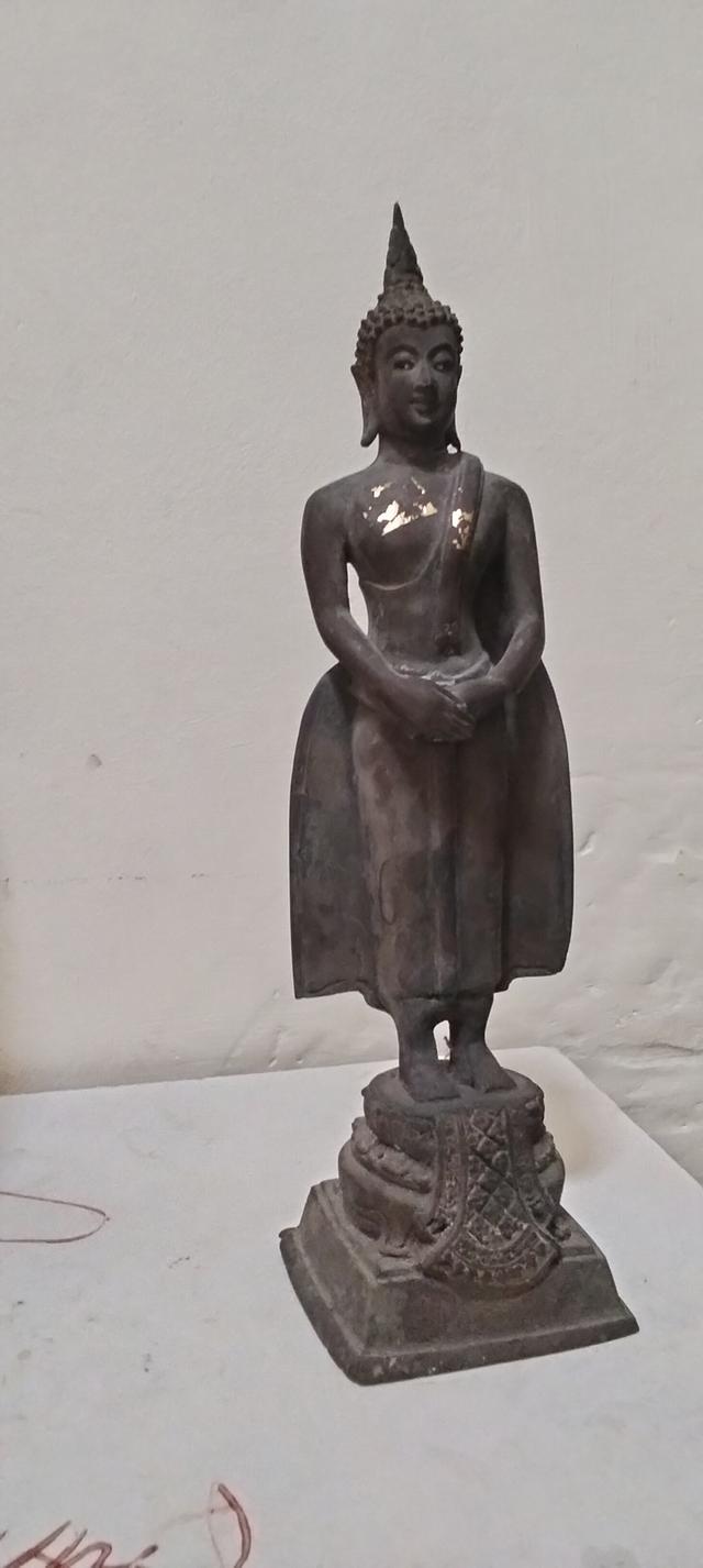 พระพุทธรูปปางถวายเนตรประจำวันอาทิตย์ รูปที่ 2