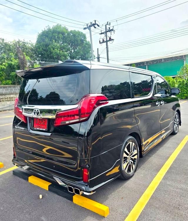 Toyota ALPHARD 2.5SC PACKAGE สีดำ ปี 2022 ไมล์ 55,000 กม.  5