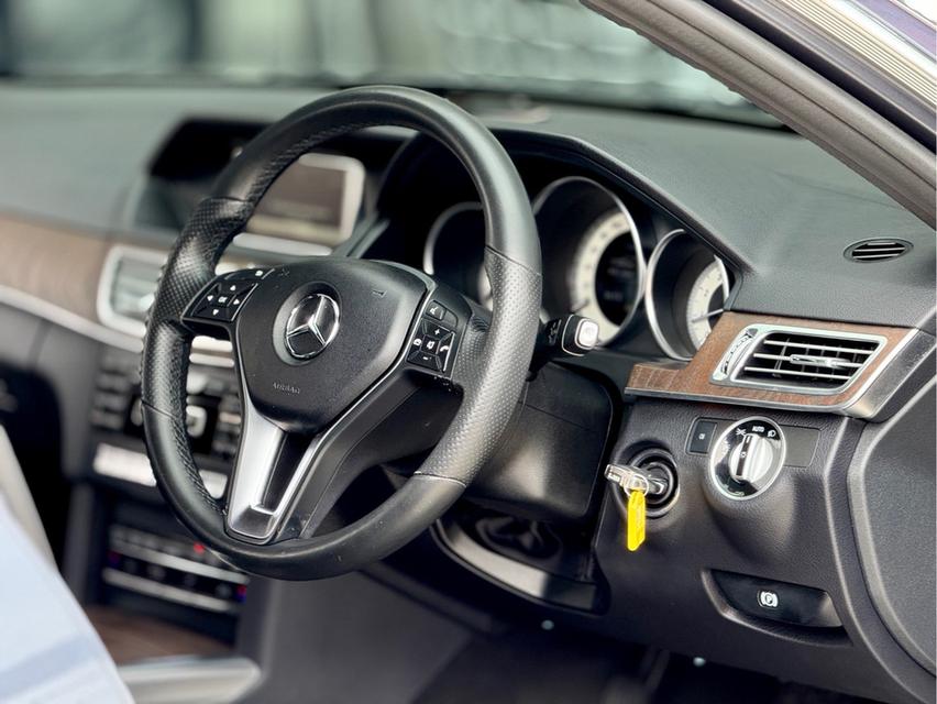 2015 BENZ E-CLASS, E200 9