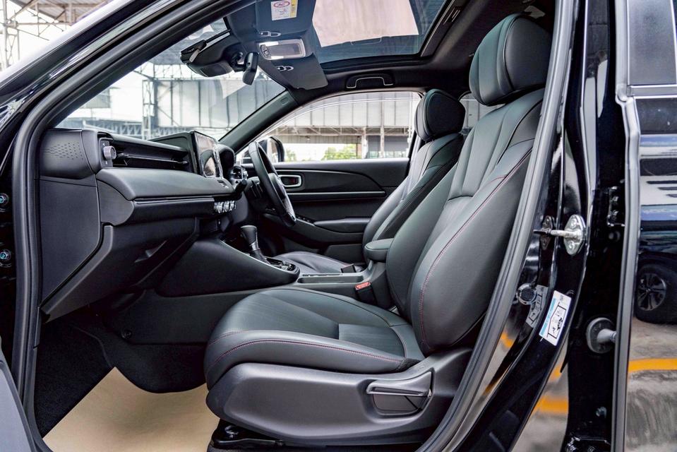 รหัสรถ NP7901 รุ่นรถ : HONDA HR-V 1.5RS EHEVปีรถ : 2023 16