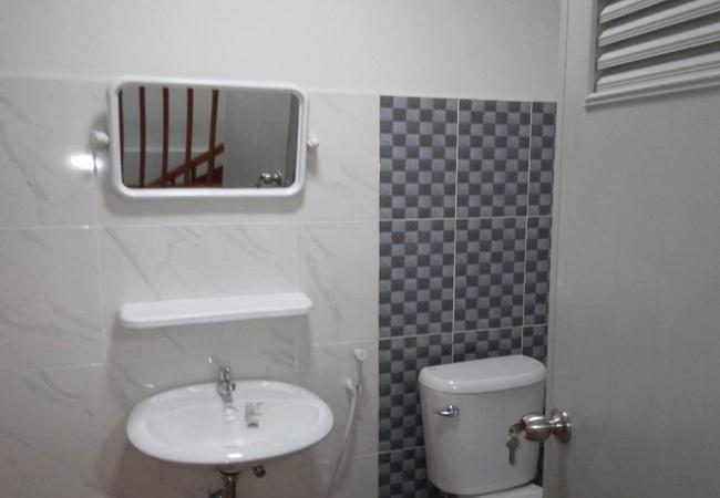 ขายทาวน์เฮ้าส์ หมู่บ้านปิยวรารมย์ 3 ถนนบ้านกล้วย-ไทรน้อย อำเภอไทรน้อย นนทบุรี 9