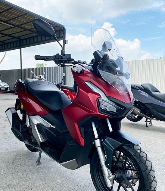 ขาย Honda ADV160 สีแดง สวยๆ 3