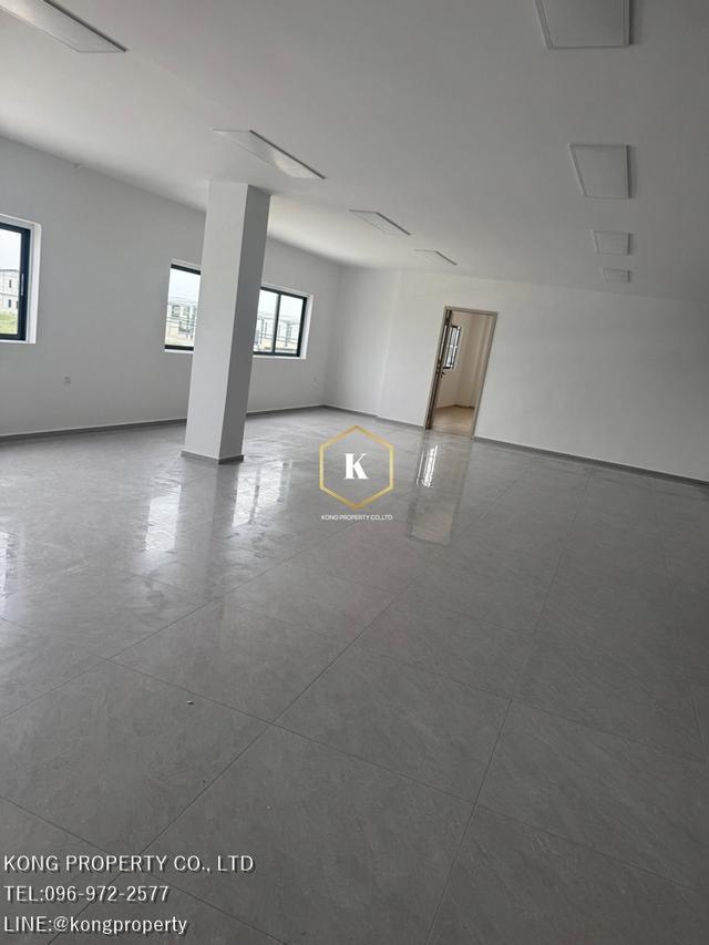 ให้เช่าโกดัง บางปลา บางพลี - ตำหรุ สมุทรปราการ  2740 ตรม (สร้างใหม่) 5